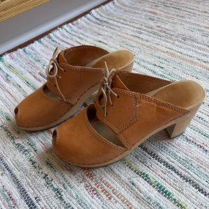 BRYR Clogs size 37